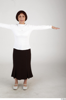 Photos of Kano Ichie standing t poses whole body 0001.jpg